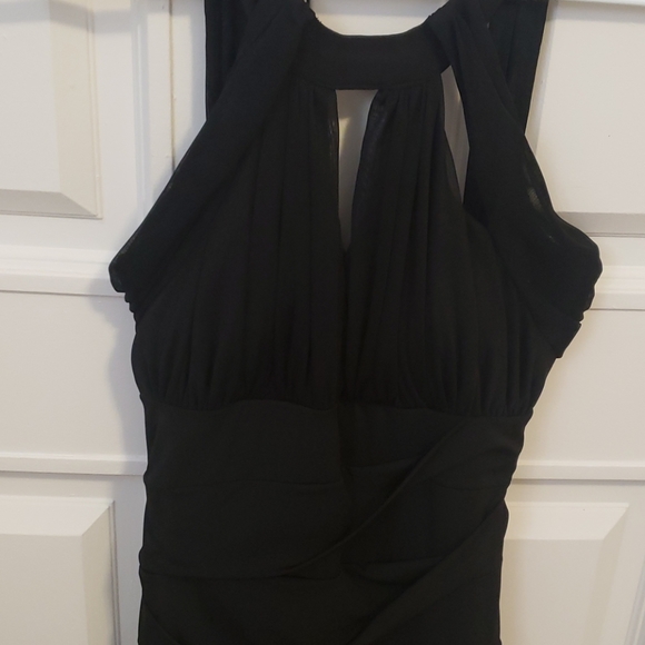 Dress - Picture 2 of 5